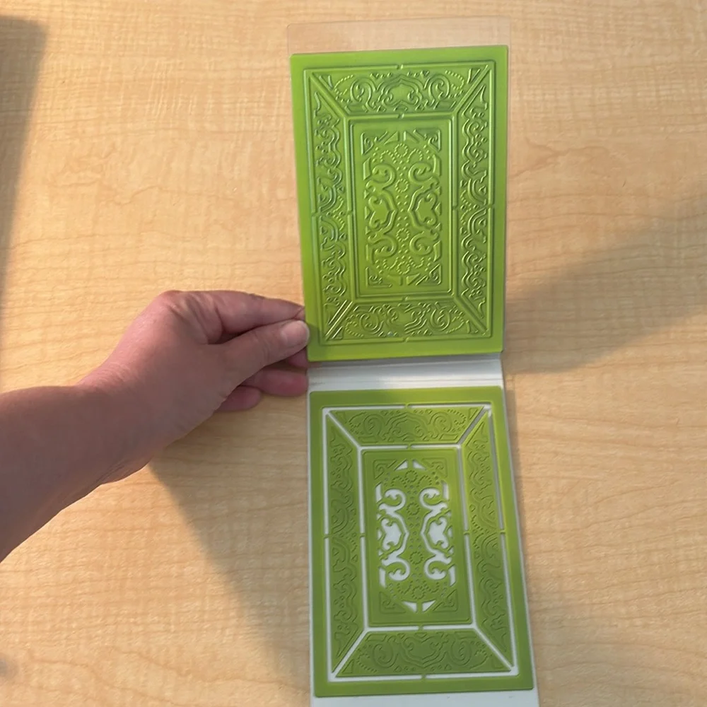 Cuttlebug Embossing Plus Die - Picture 2 of 2